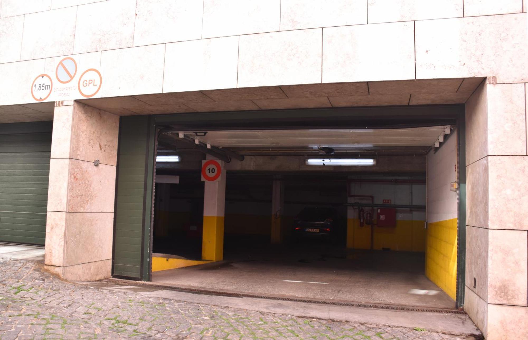 S. Bento Studio W/ Garage Lisboa Exterior foto